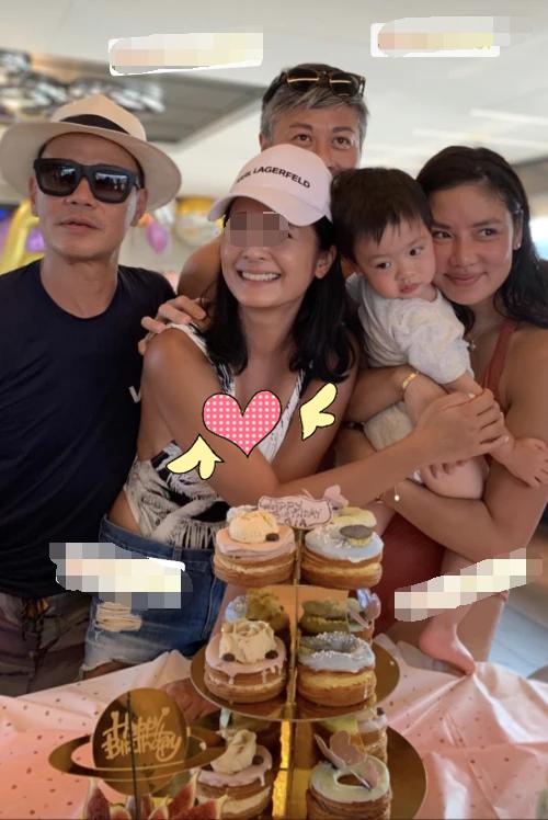 乐基儿40岁生日现场,乐基儿曝近照身材壮硕