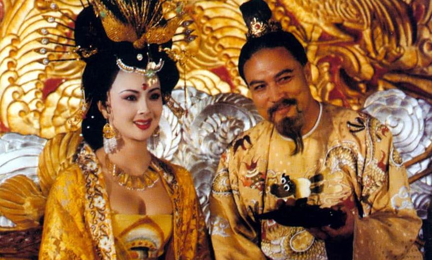 杨玉环和安禄山相差多少岁,杨玉环怎么喜欢安禄山