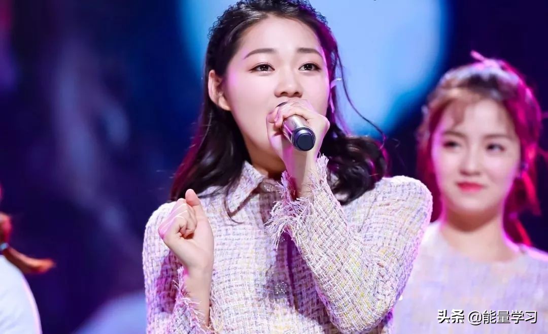 高考语文作文范文热点,历年高考语文作文题目及分析范文