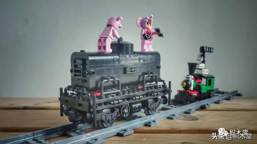 乐*官高**方套内moc最多的一款10183