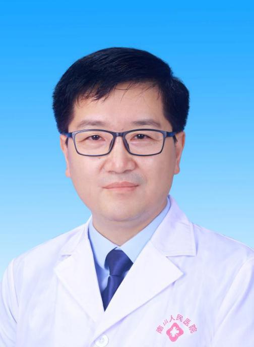 南山医院皮肤科主任,陆原医生