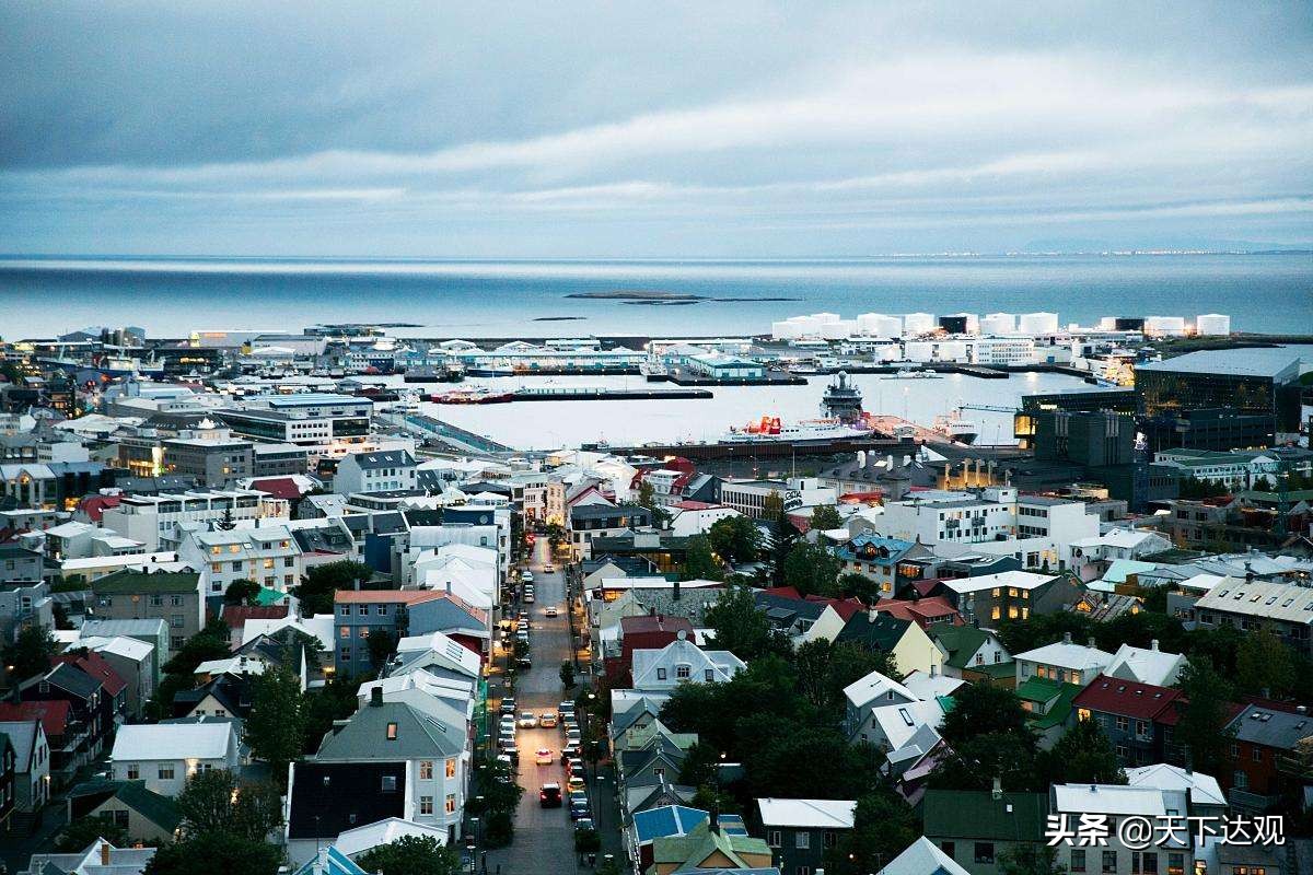 冰岛｜北大西洋中的一个岛国，人口约为34万，首都是雷克雅未克