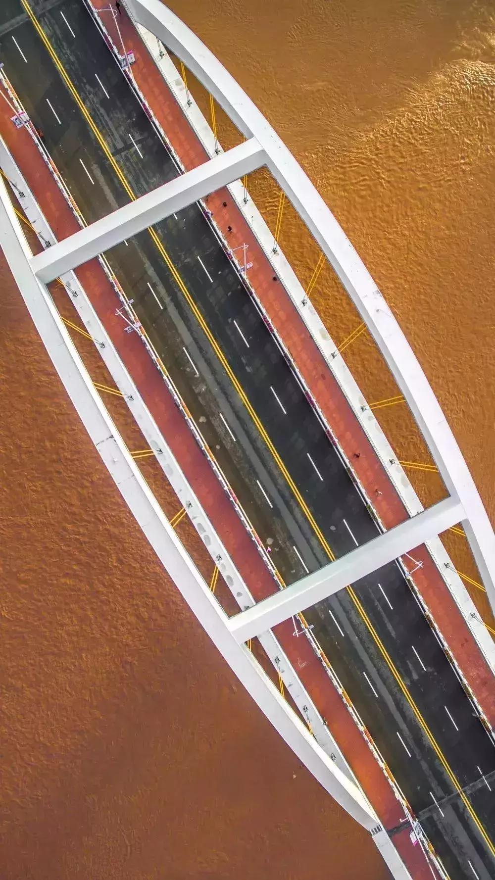 致敬祖国绘画作品高难度,关于祖国的手绘画