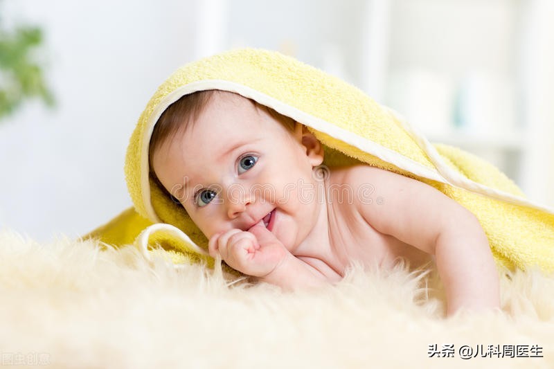 夏日长痱子、淹脖子、湿疹真假难辨？防护做得好，宝宝皮肤自然好