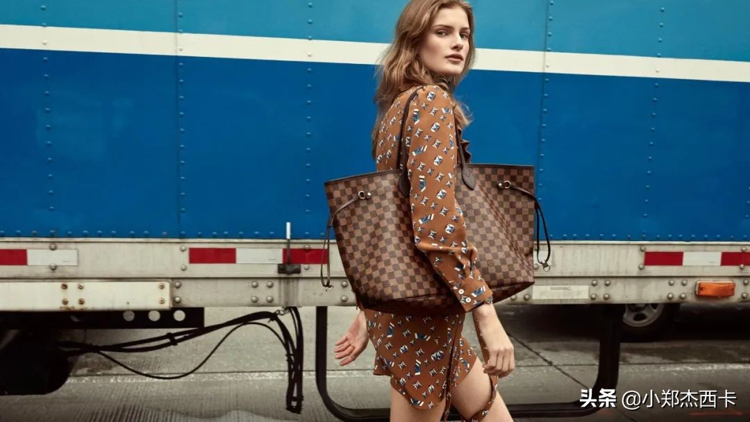 人生第一个大牌包买什么好,人生第一个大牌包买ysl