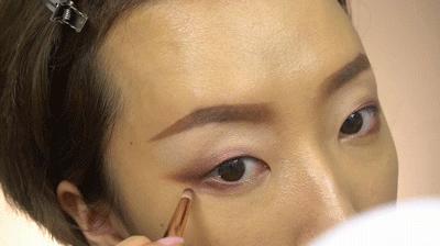单眼皮肿眼泡眼尾上翘眼妆画法,单眼皮眼妆的画法初学者视频