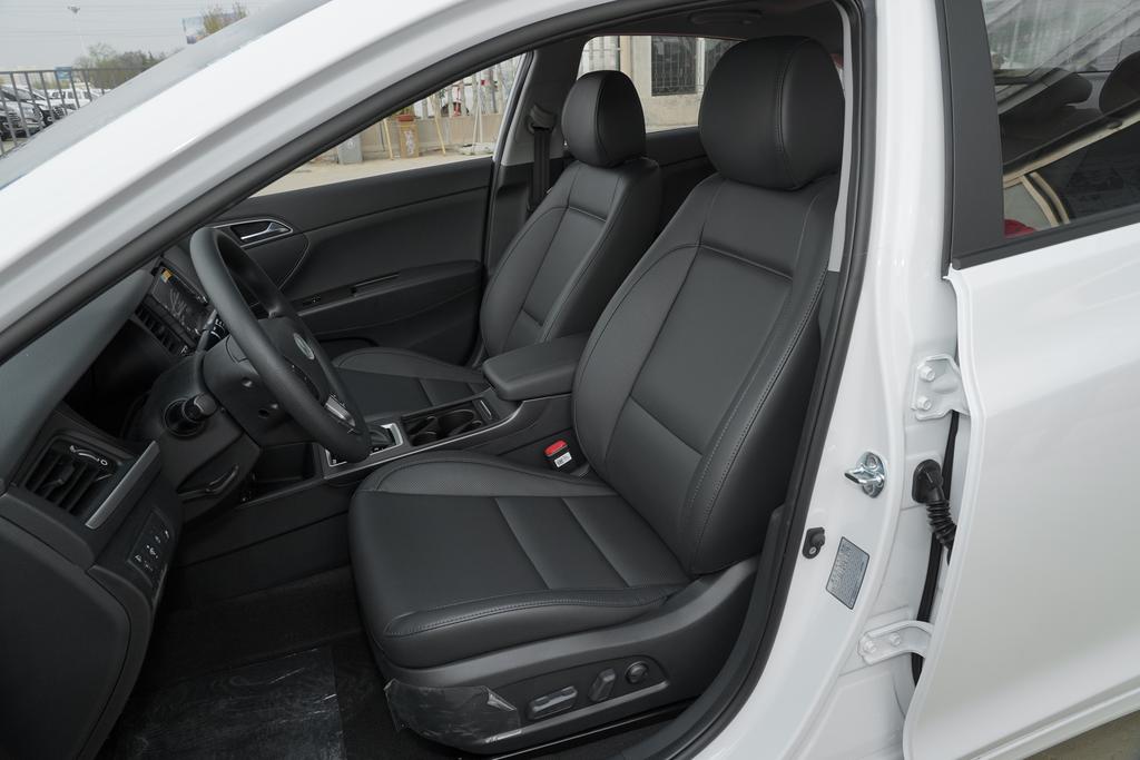 现代名图是b级入门车,保值率高紧凑型车排名