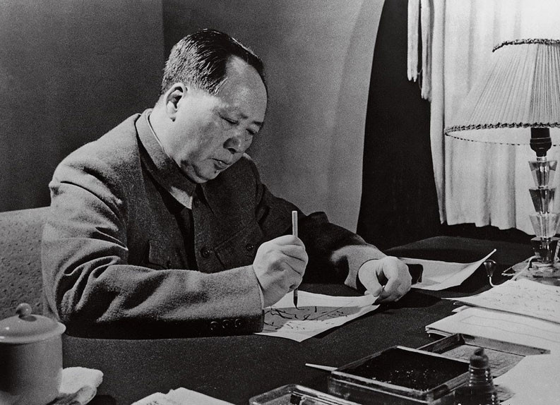 毛主席病逝前吃了7两燕窝，管家吴连登谈到他家仓库：就让人直哭