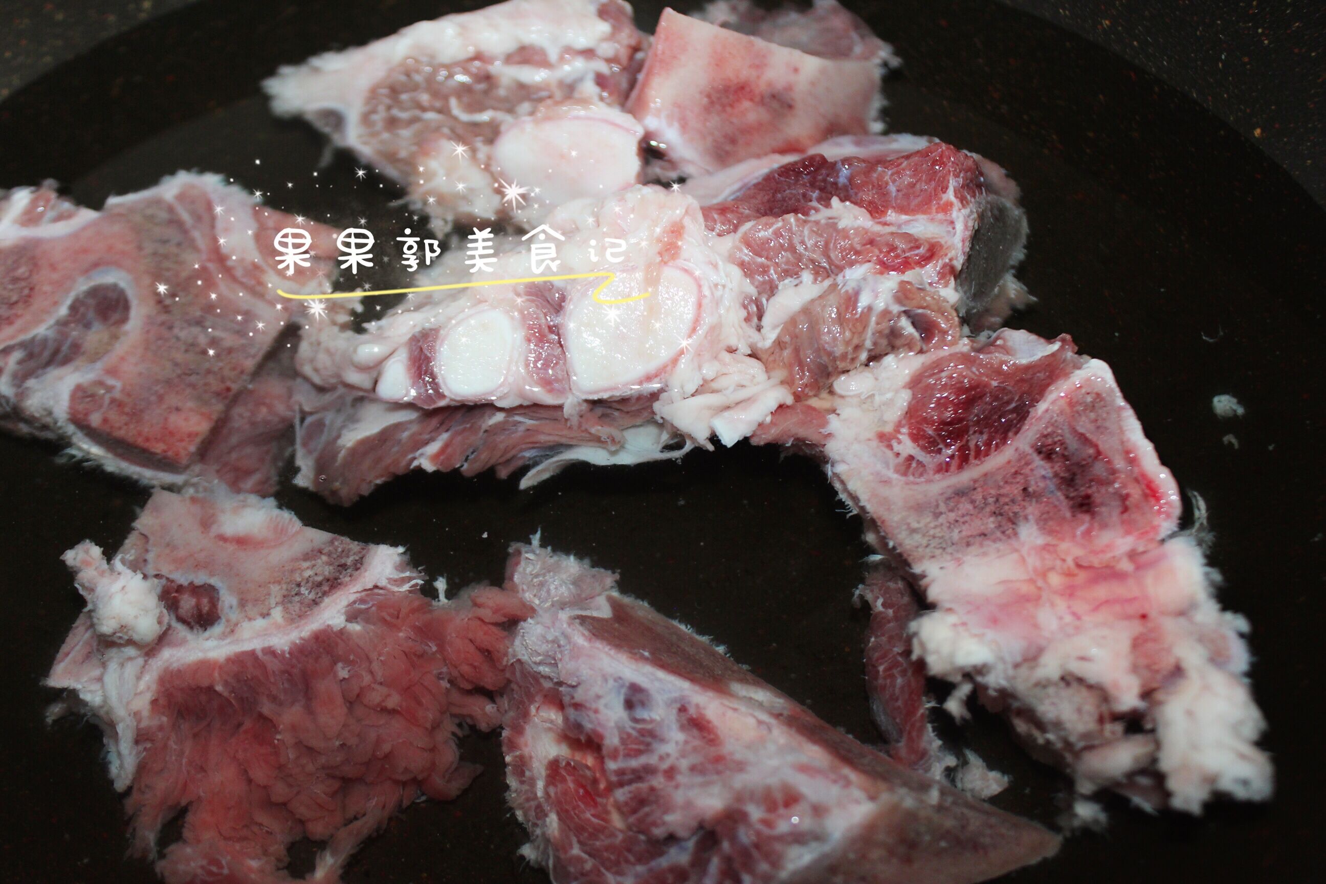 为什么牛骨汤有怪味,如何让牛骨汤的味道更醇厚