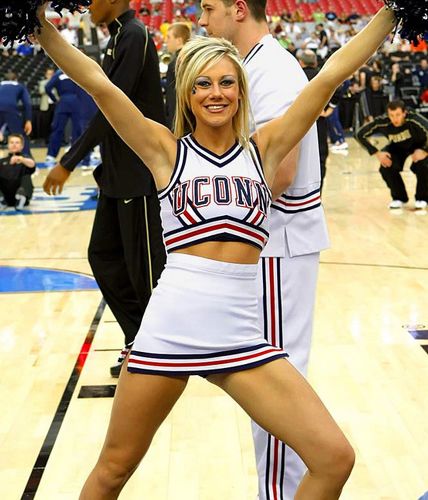 为什么cba球员出场那么少,cba球员哪个和啦啦队谈过