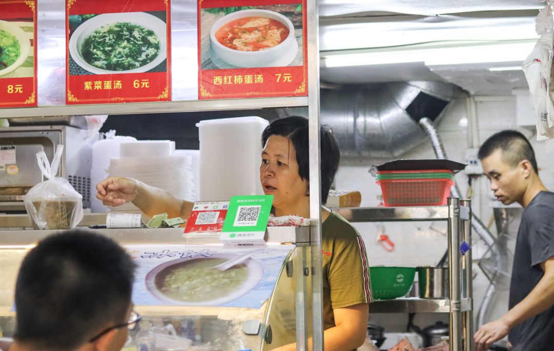 任尔东西南北风配图,任尔东西南北风我亦巍然不动