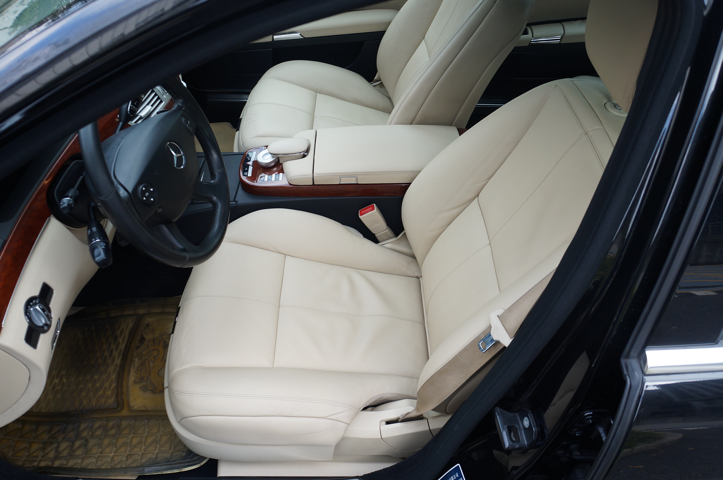 10年奔驰s还能开吗,十年的奔驰s二手车能买吗