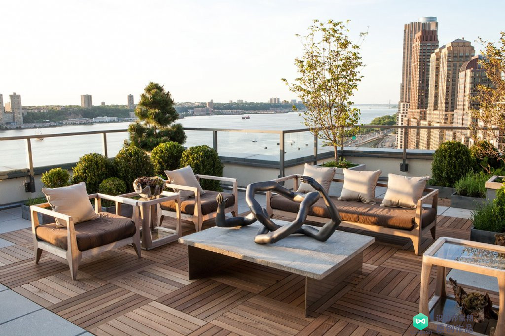 屋顶花园那么好看，下雨了该咋办？别担心，庭院设计师告诉您