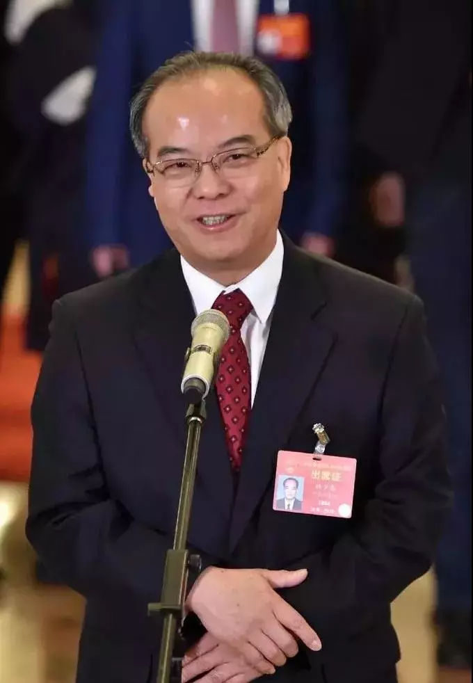 娃哈哈产品宣传丰胸,娃哈哈回应ad钙奶喝出异物