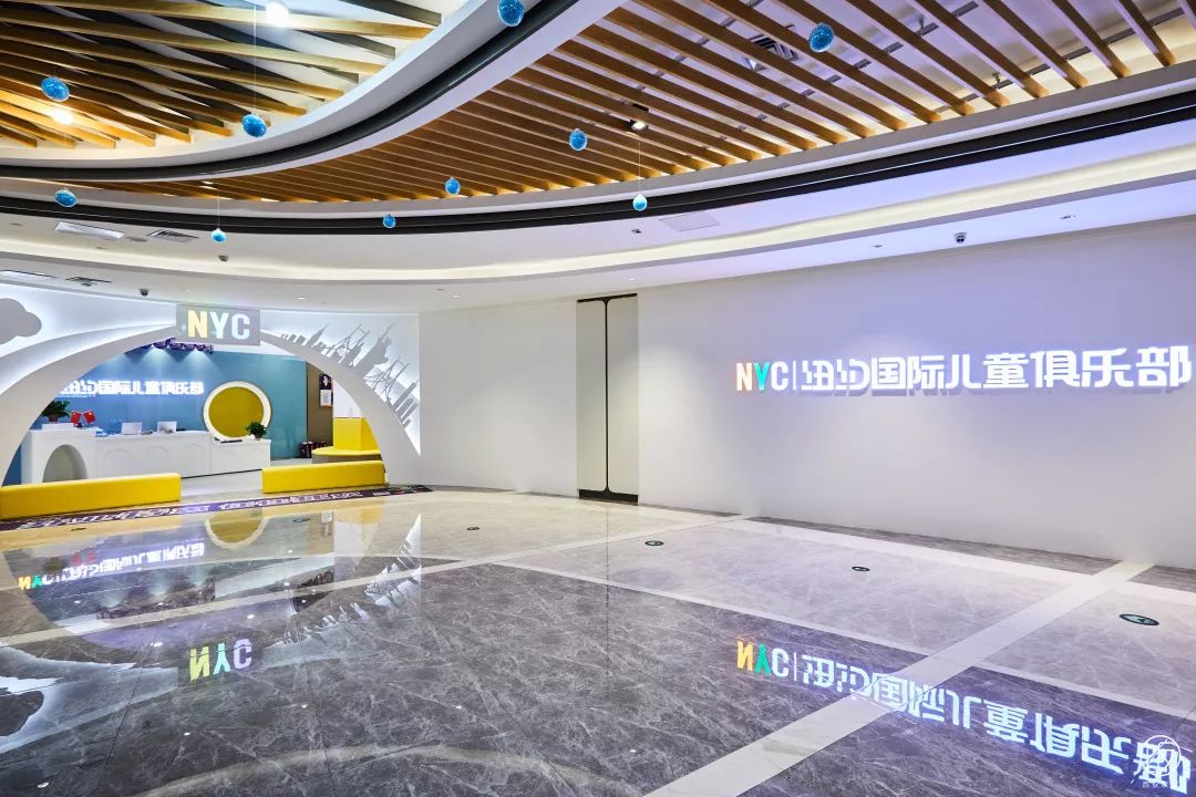 西安有全水晶天桥的mall,1天后1折起