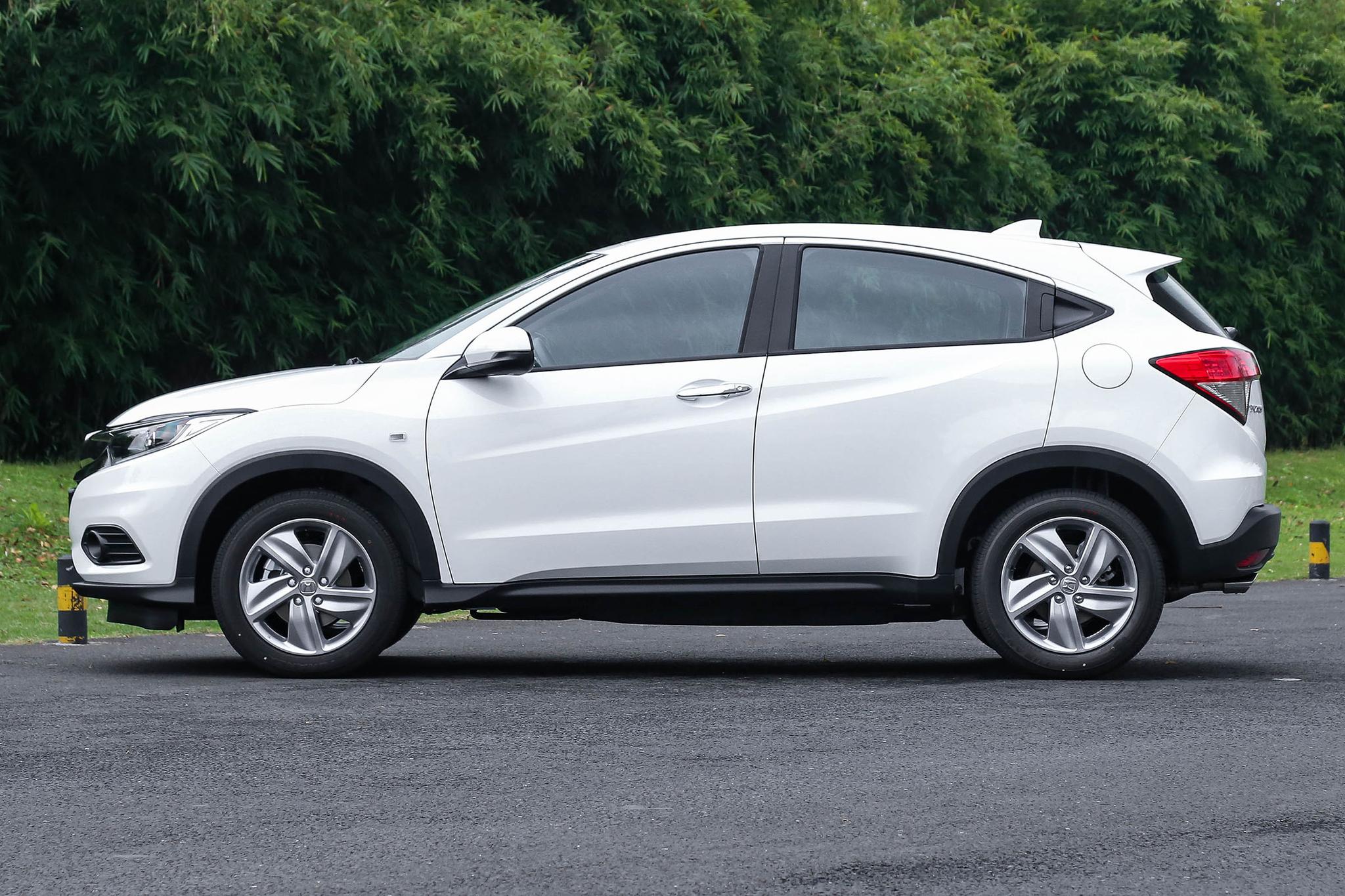 本田15万左右suv推荐,改款2022款全新一代广汽本田缤智