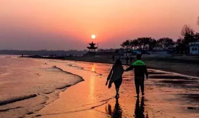 秦皇岛七夕去哪里玩比较浪漫,秦皇岛七夕节大家都去哪