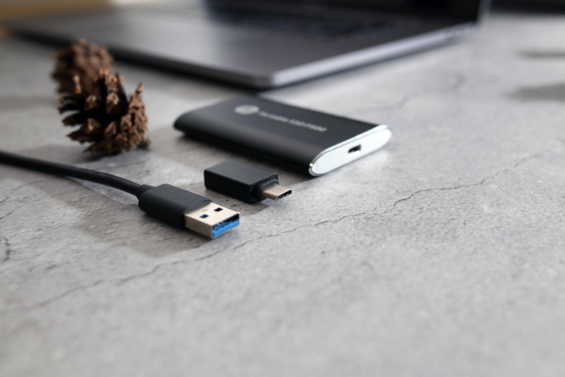 惠普移动固态硬盘p500测评,惠普p500移动硬盘优缺点