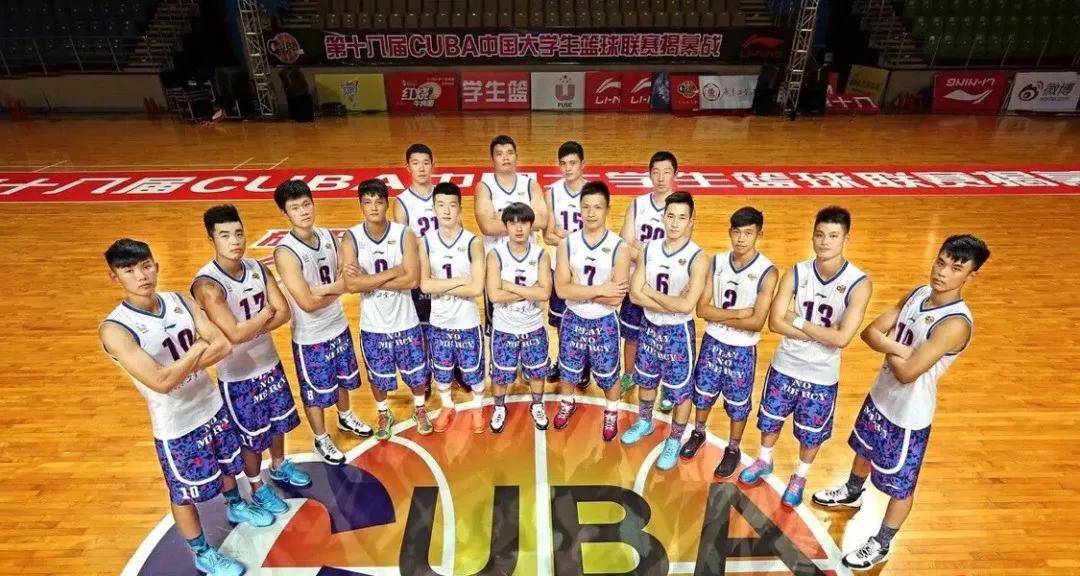 罗杰现在还打球吗,罗杰巅峰时期扣篮