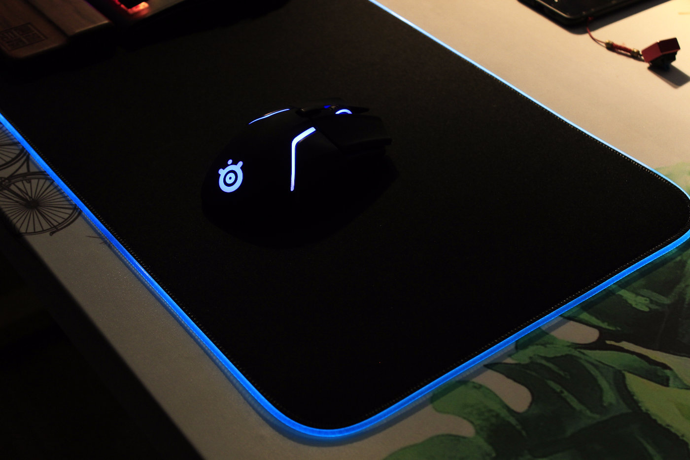 赛睿apexprorgb,赛睿qckprismrgb鼠标垫