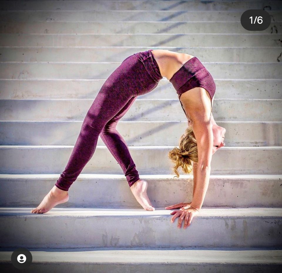 瑜伽轮式起不来动态图,瑜伽轮式手推不起来是什么原因