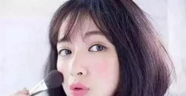 油性皮肤怎么化妆才不掉妆？油性皮肤化妆的正确步骤