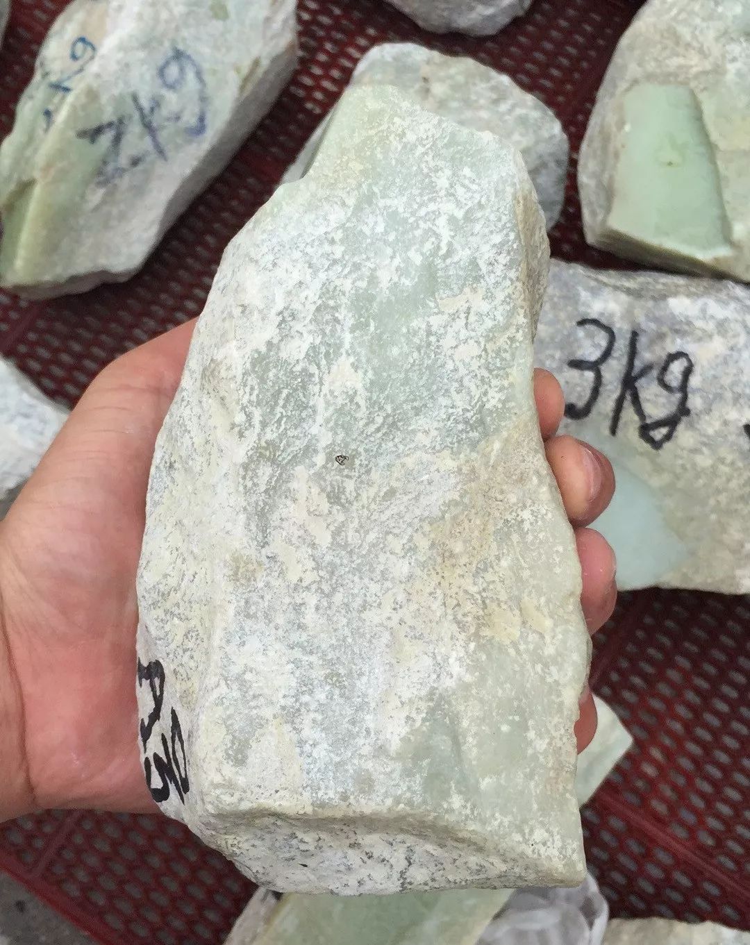 韩料和田玉为什么不受大众喜爱,韩料和田玉值得入手吗