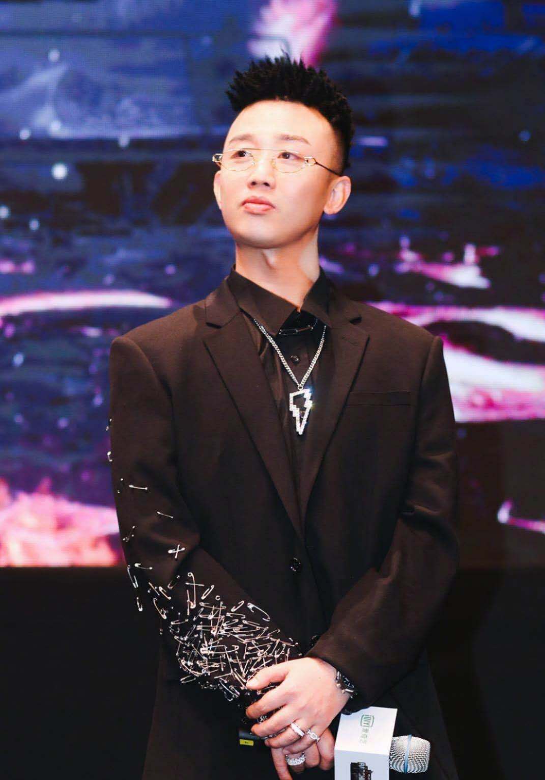 gai周延相濡以沫,gai周延结婚照