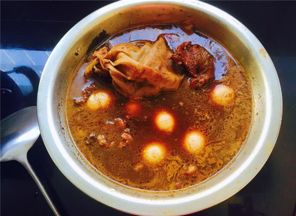 炒菜太咸怎么办,炒菜太咸了可以加水吗