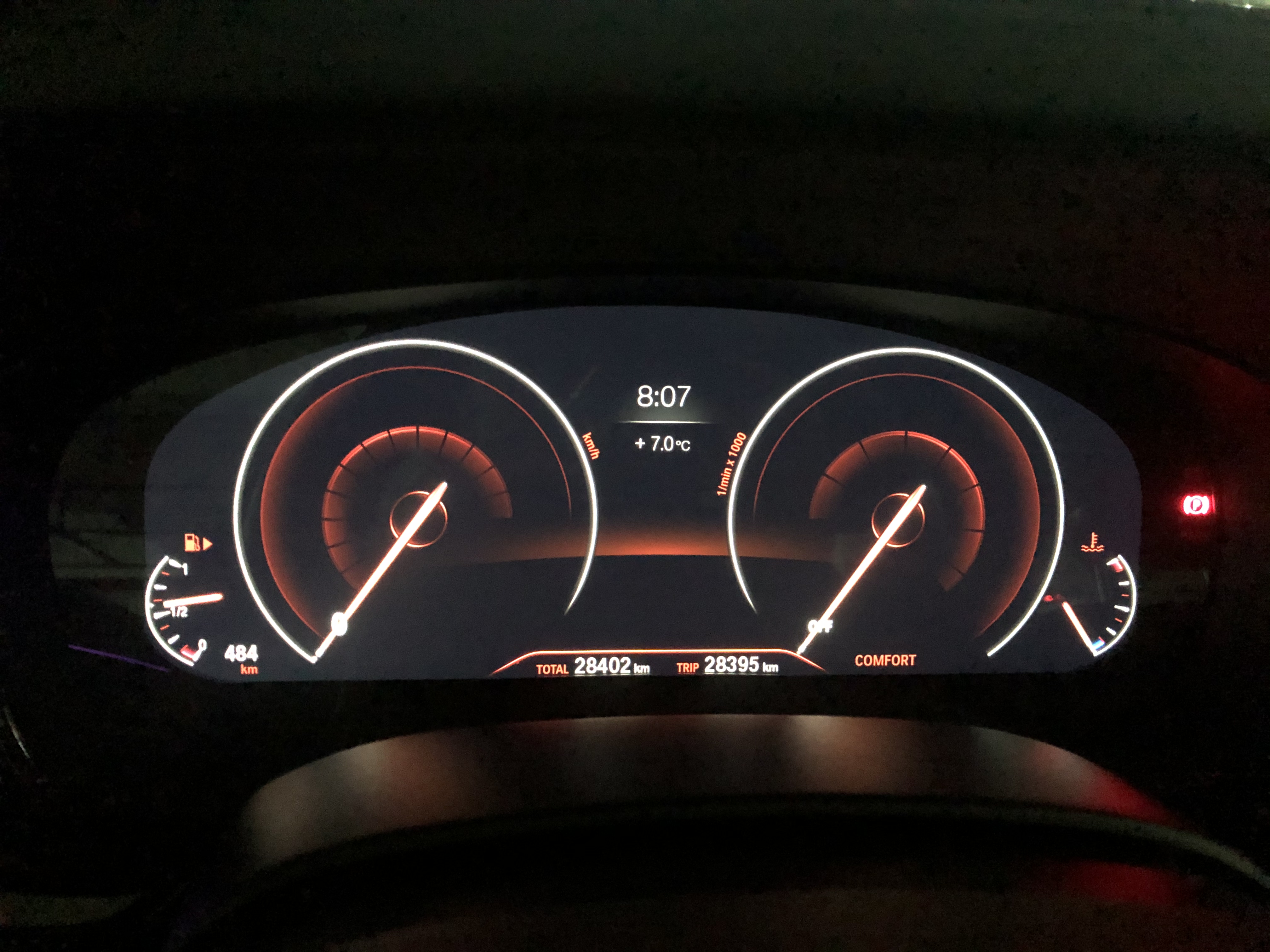 宝马525li要买什么颜色,宝马525li值得买吗