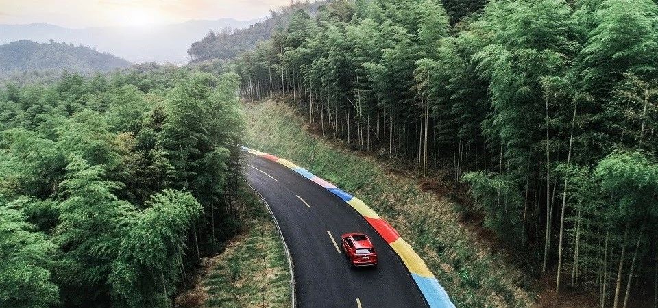 买轿车还是小型suv聪明人都选对了,为什么轿车贵suv便宜