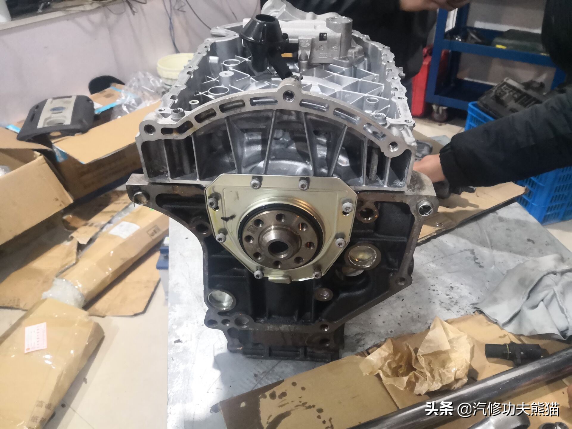 斯柯达明锐2010款2.0烧机油吗,09款斯柯达明锐1.6烧机油怎么解决