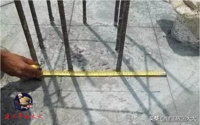 钢筋偏移处理措施,钢筋柱子偏移10公分怎么办