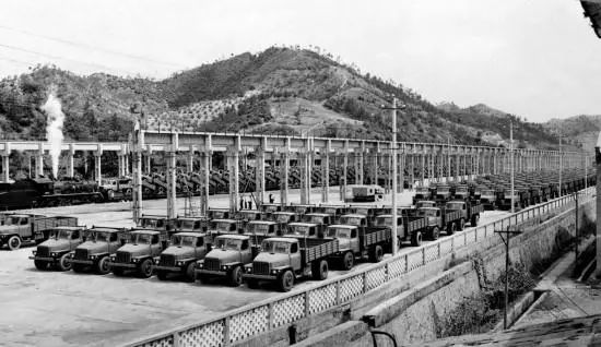 二汽,那些永不消逝的代号!毛主席67年前提出“要建设二汽”