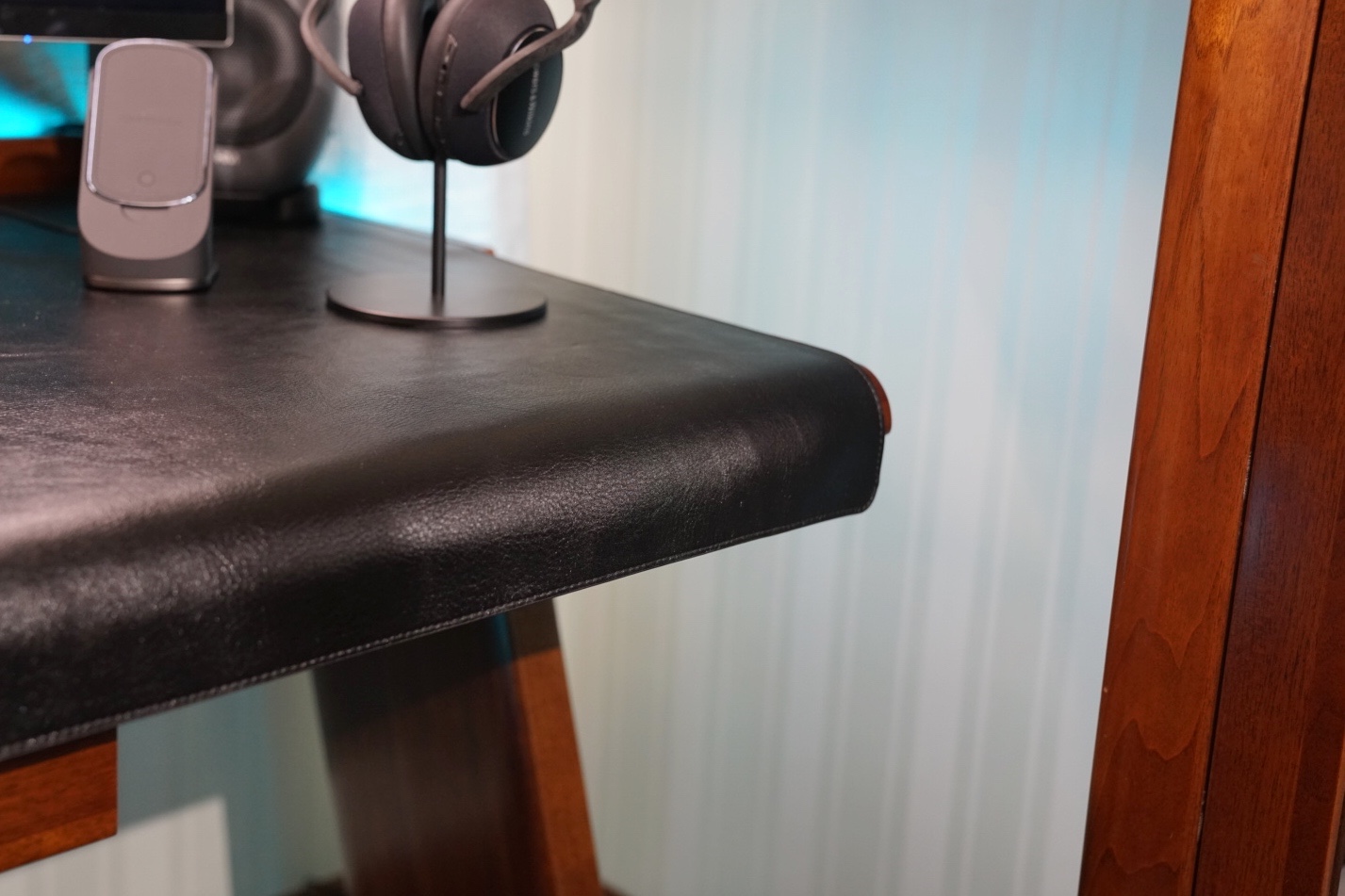 一个中年男人最后的“自留地”—晒晒我的桌面好物