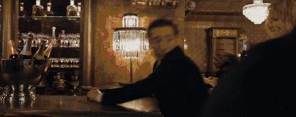 「安娜」这个美艳冰霜的顶级超模，让法国人拍的间谍片太“欲”了