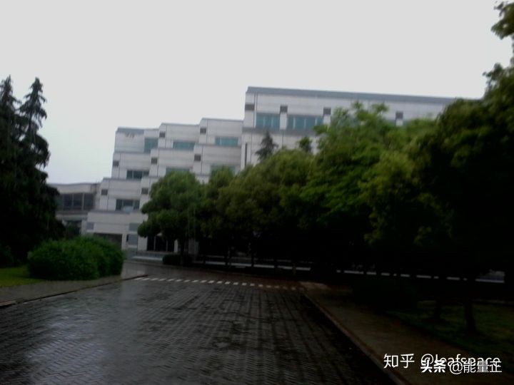 去电子厂打暑假工是什么感觉,去电子厂打暑假工的危害