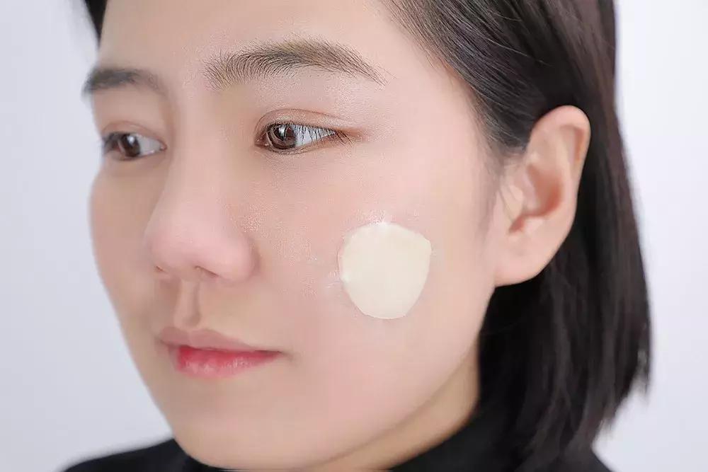 沈梦辰美白真的有用吗,沈梦辰吃槟榔