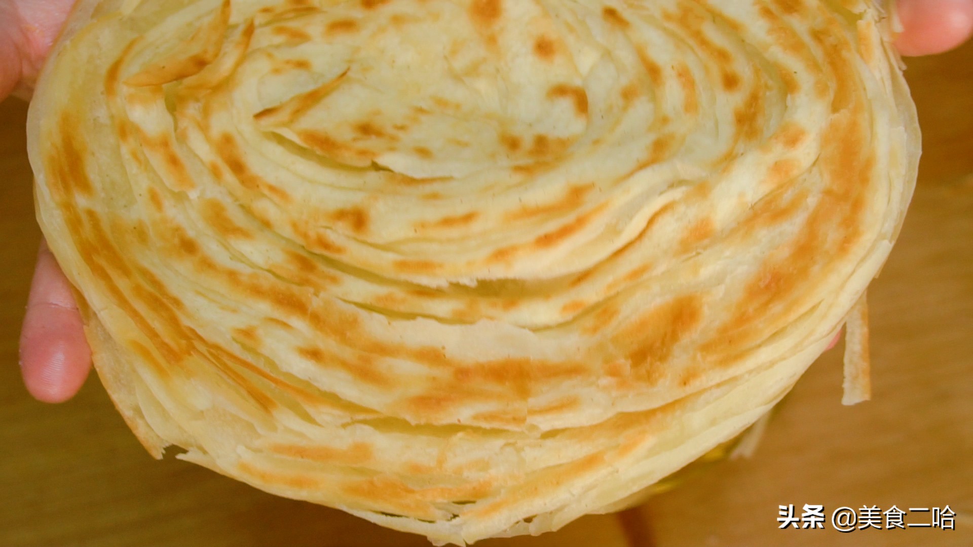 早餐饼怎么做的筋道,早餐饼皮怎么做又软又劲道