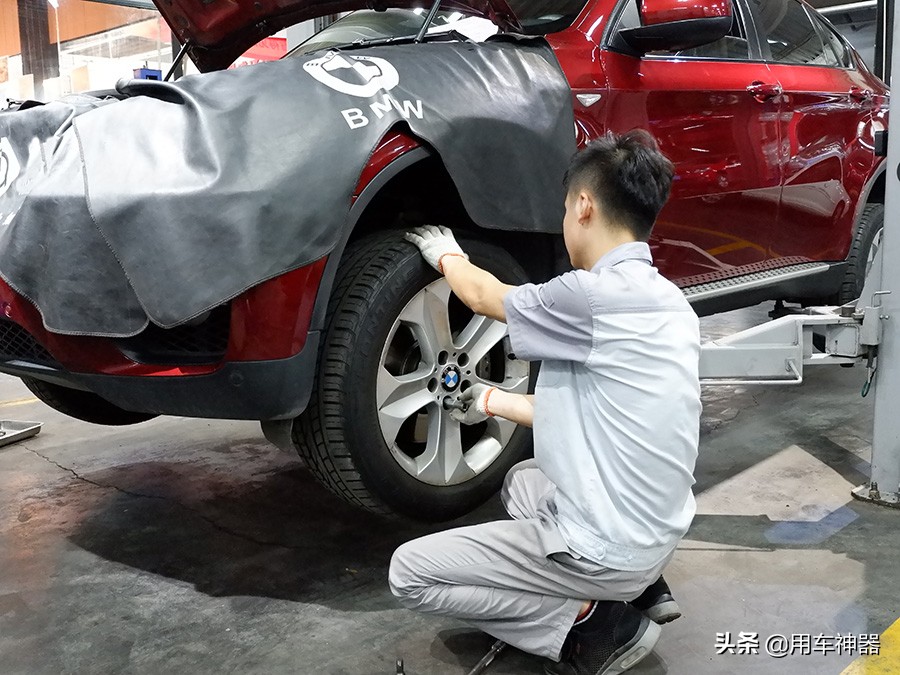 哪一款宝马x6发动机不漏油,宝马x6发动机漏油维修费用标准