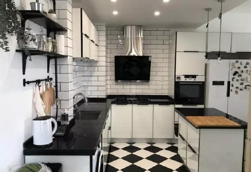 侧吸油烟机和顶吸油烟机哪个好,顶吸油烟机和侧吸油烟机哪种好用