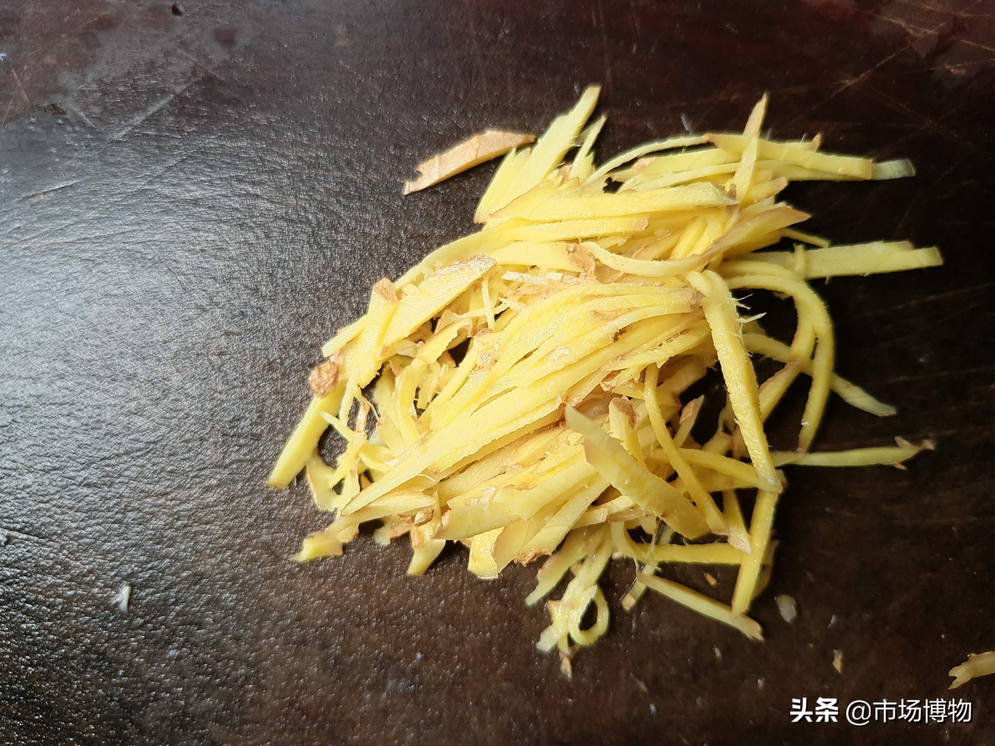 姜丝海鱼干,蒸海鱼干的制作方法