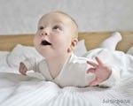 三个月婴儿会有哪些特征,三个月的婴儿正常表现