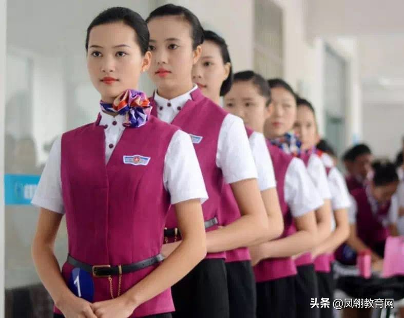 当上一名合格的空姐,成为一名飞行女机长的条件
