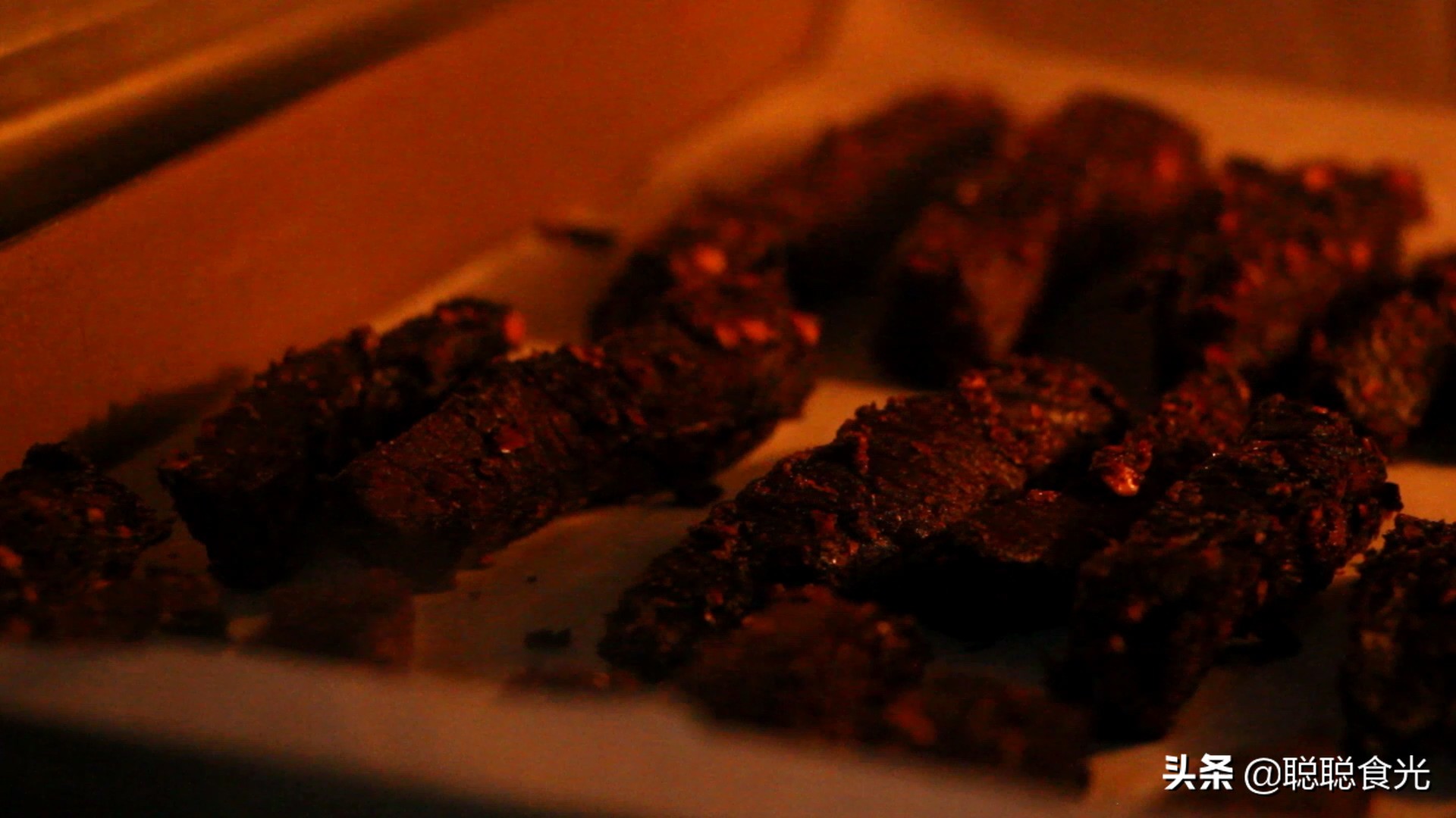 麻辣吮指牛肉私家做法,麻辣牛肉干吃法