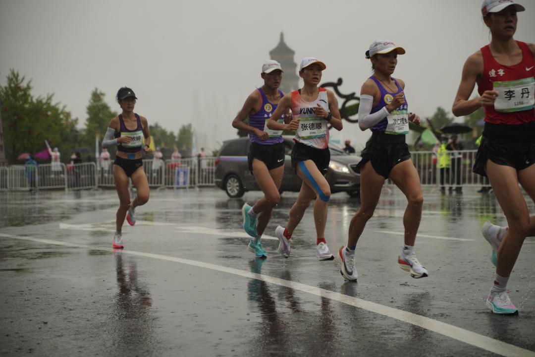张德顺马拉松冠军,张德顺马拉松中国纪录