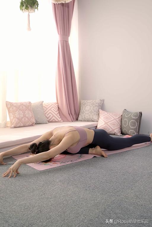 久坐臀两侧不舒服怎样练,臀平怎么练