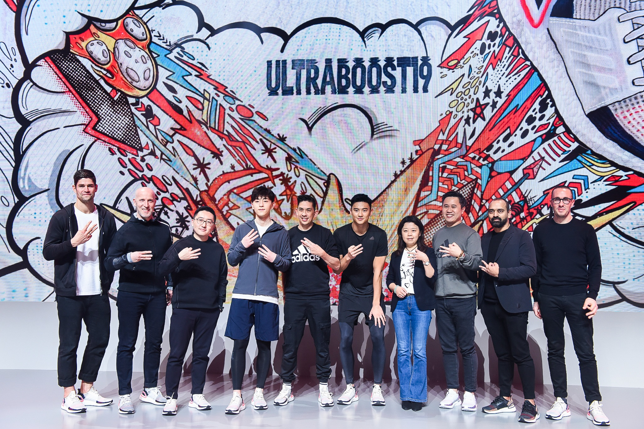 线上阿迪和实体阿迪,阿迪达斯电商模式