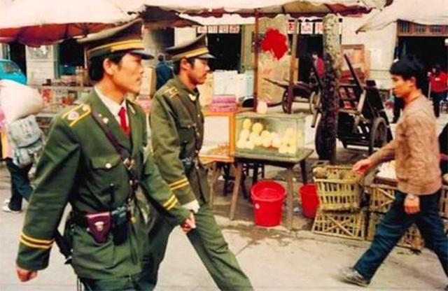 一头死猪牵出24具女尸案完整,一头死猪牵扯出24条命案