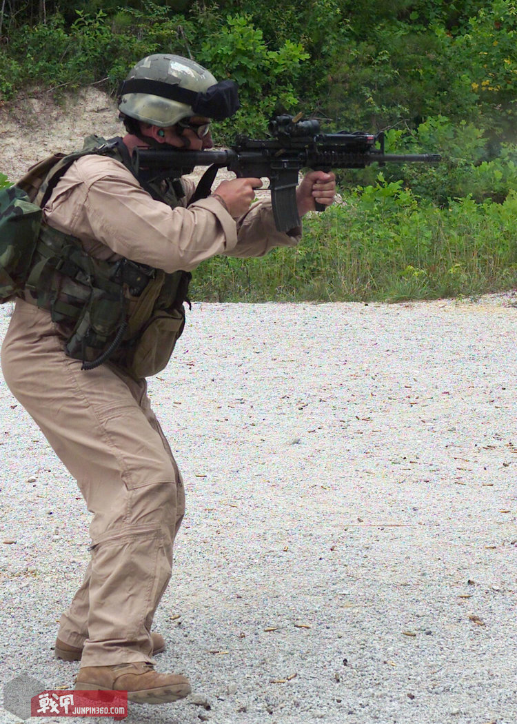 防弹背心fbi原品,两栖防弹背心视频